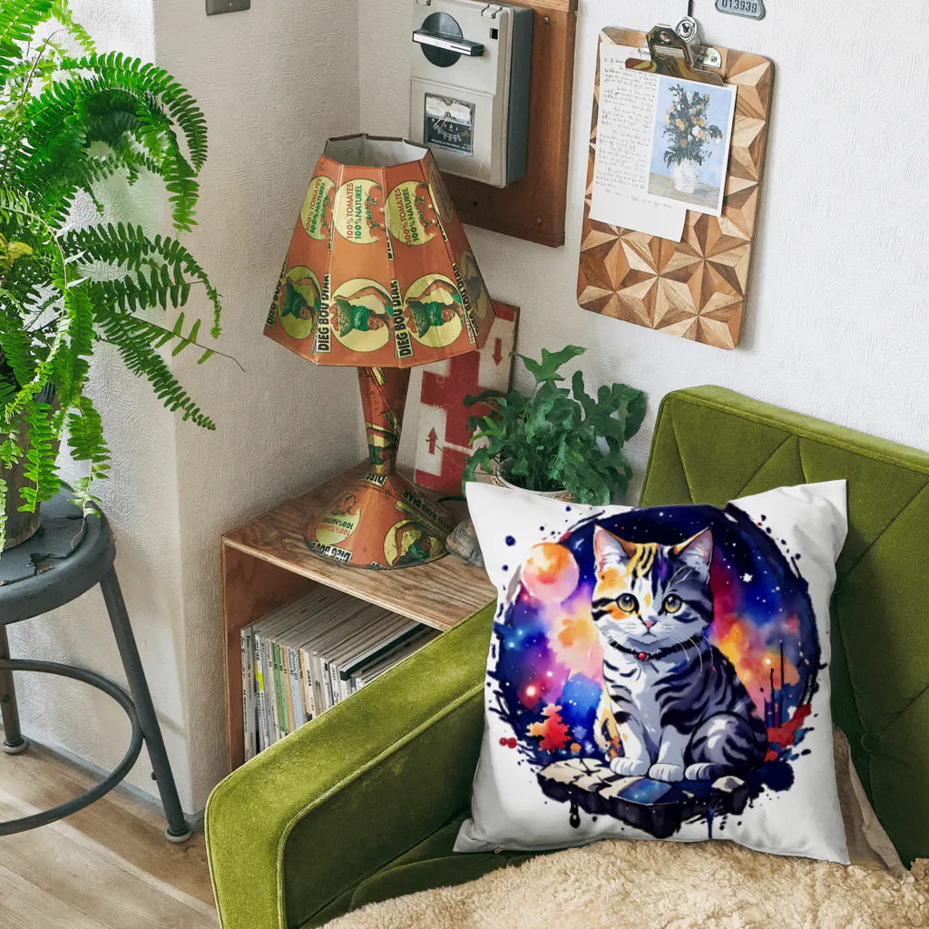 猫との風景のお座り猫と宇宙 Cushion