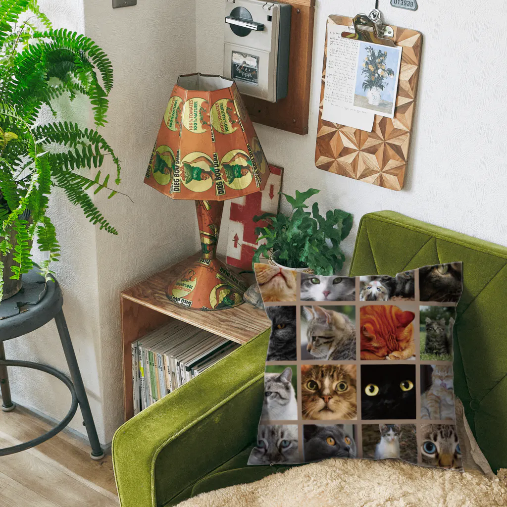 funny-boneの猫にゃ パッチワーク風 cat patchwork Cushion