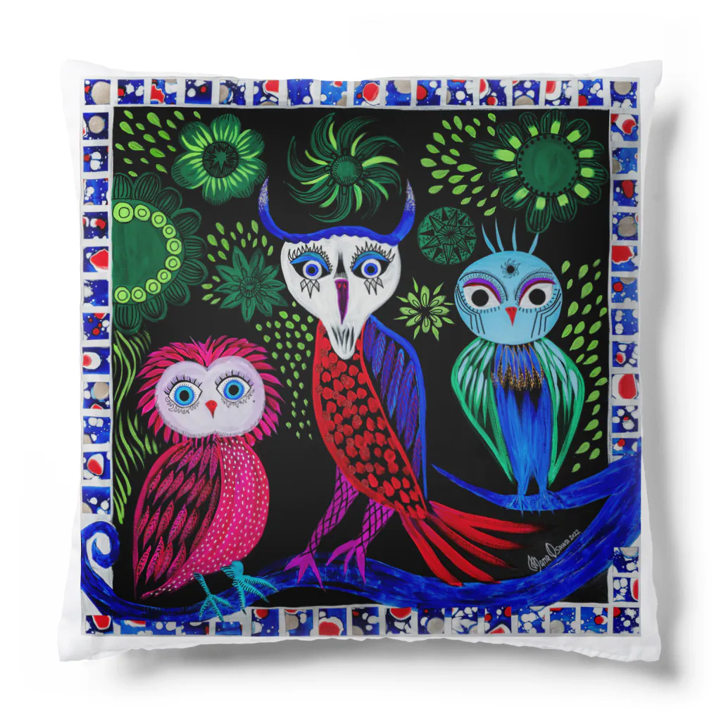 大沢愛 |Mana Osawa アートグッズのMasters Owl Cushion