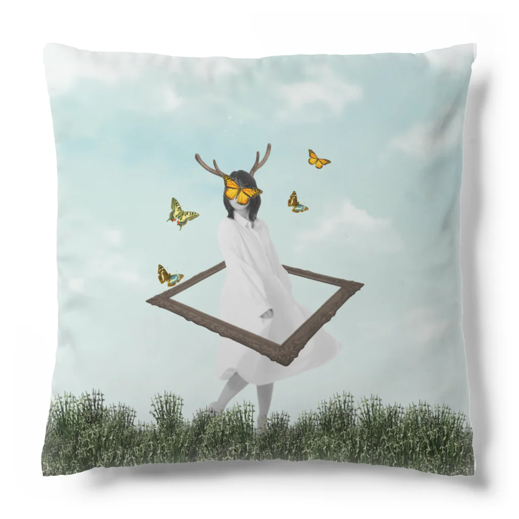 Jackalope Houseのとある鹿人の夢 Cushion