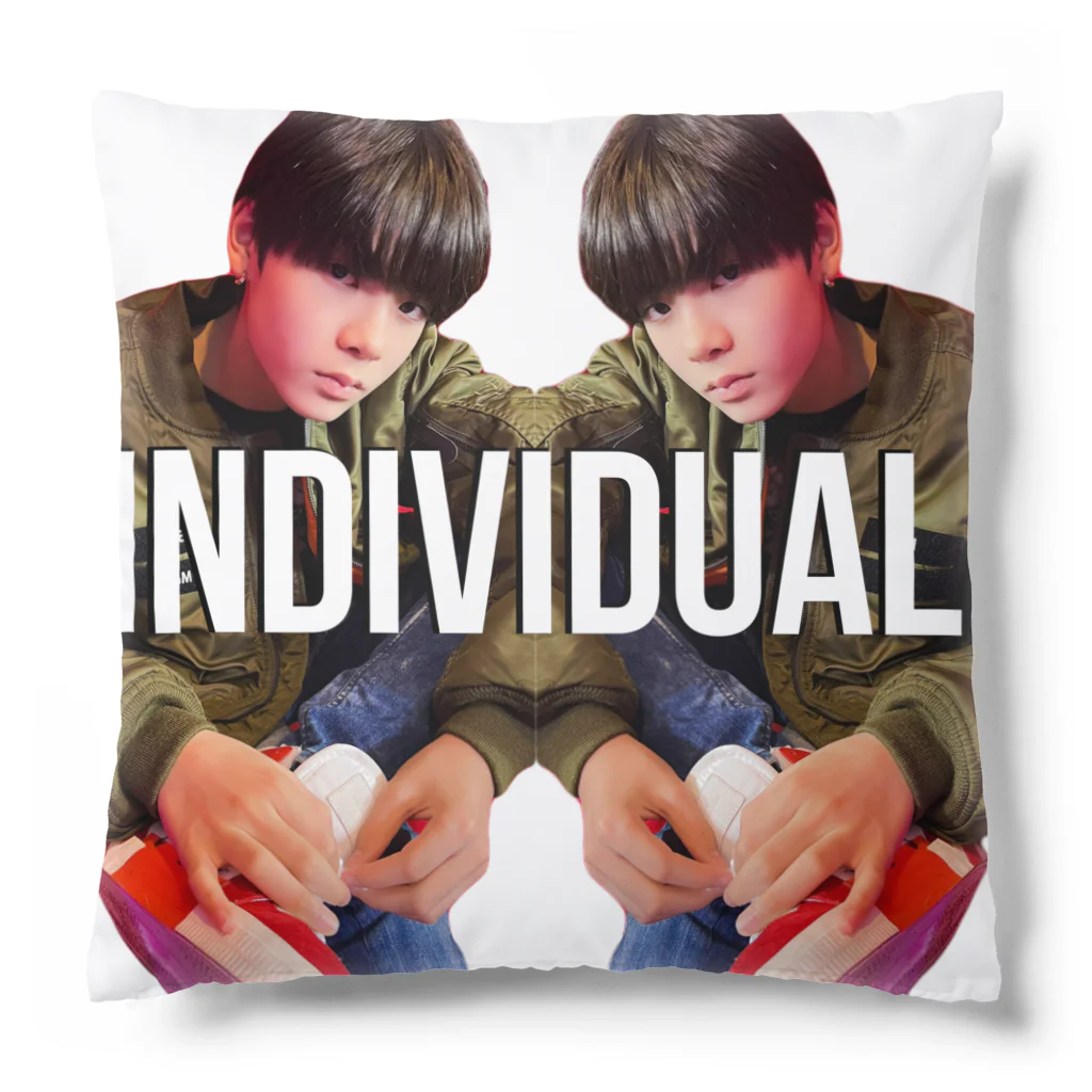 INDIVIDUALのINDIVIDUAL / IORI クッション クッション