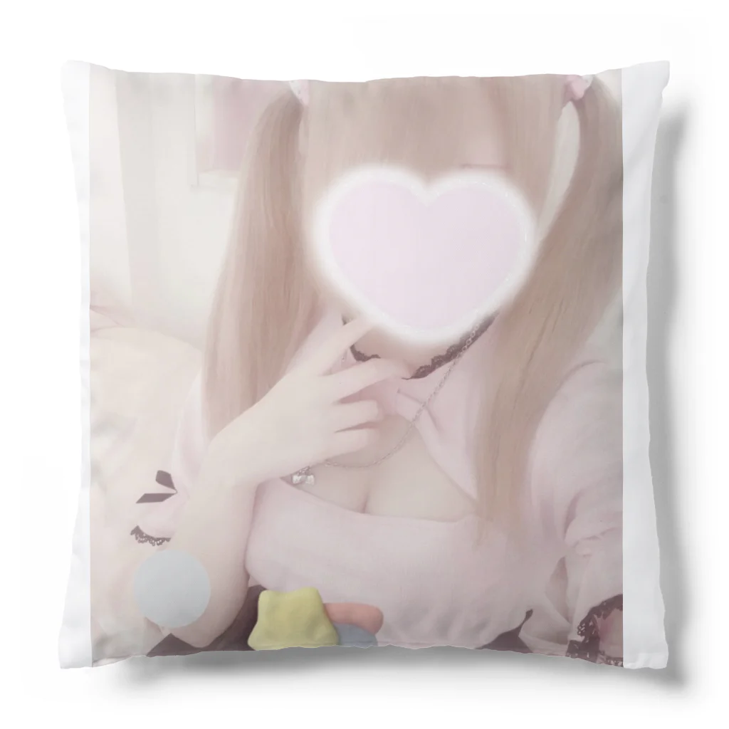 なにもしたくないのの電車の席おばさんに譲ったらキレられた Cushion