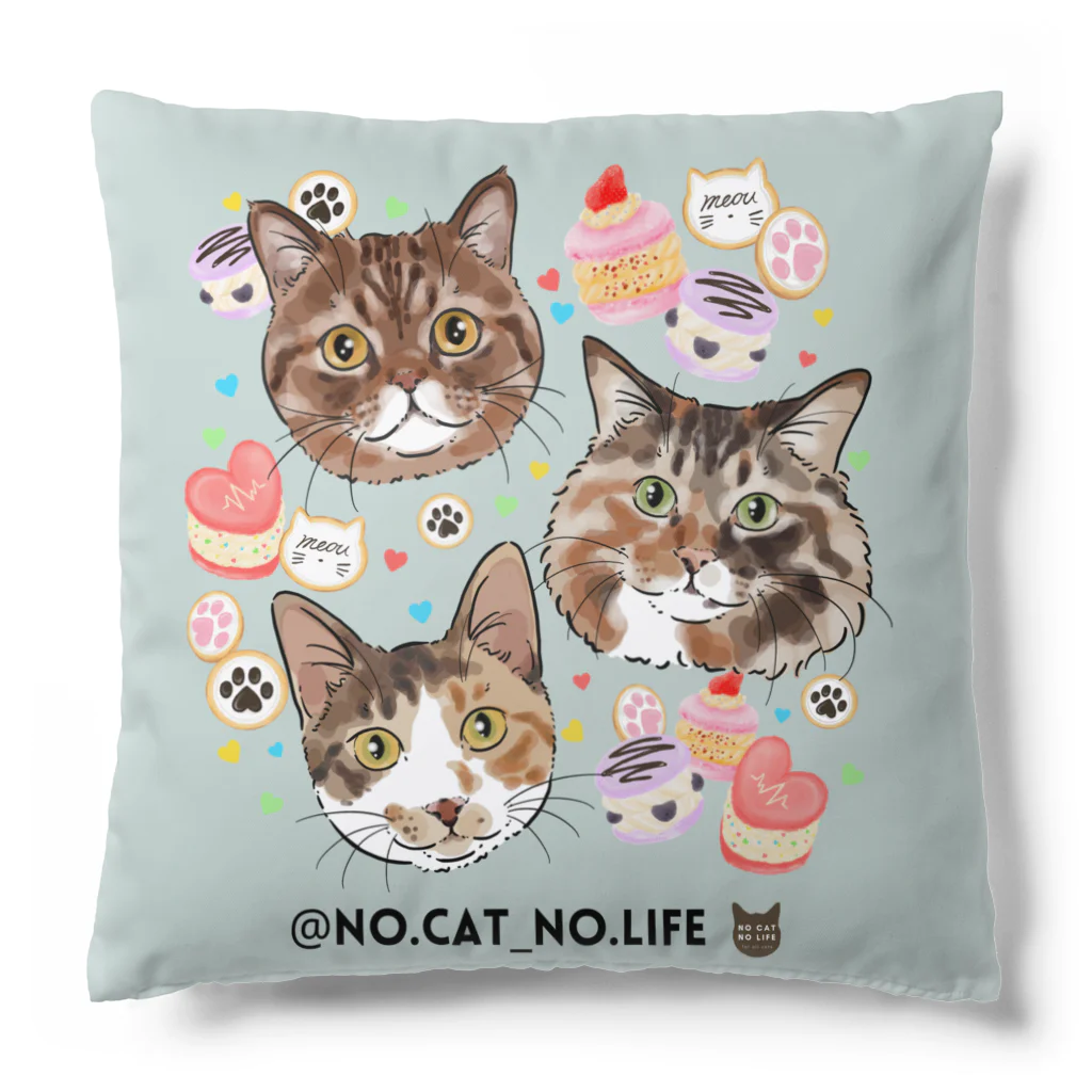 猫のイラスト屋さんのmiina siina anzu Cushion