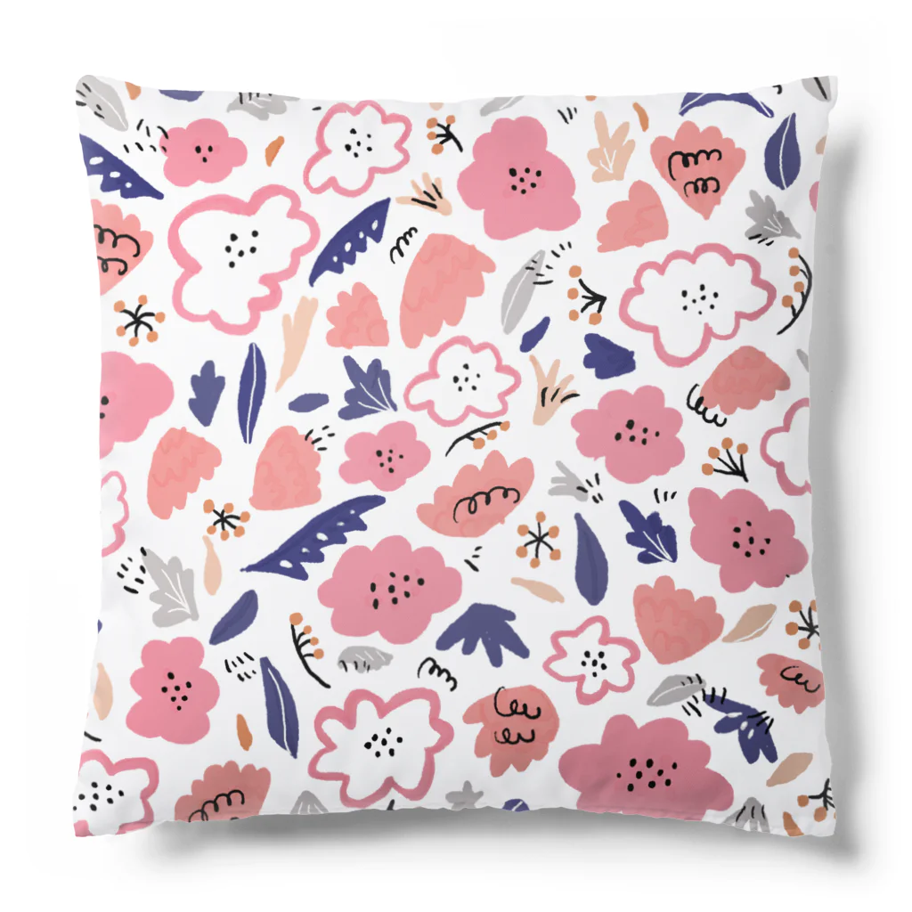 Katie（カチエ）の抽象的な手描きの花柄 Cushion