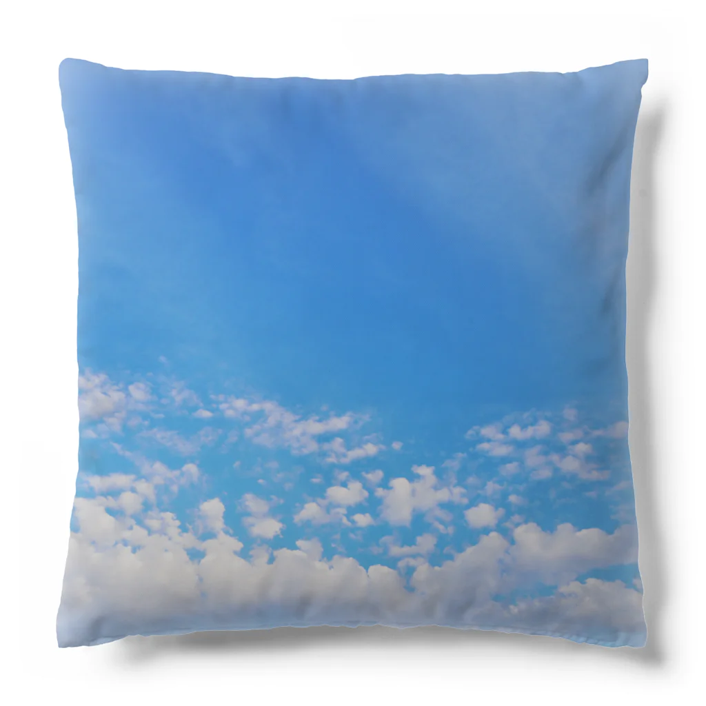 miiroomのお散歩シリーズ　Vol.11　気持ちのいい青空 Cushion