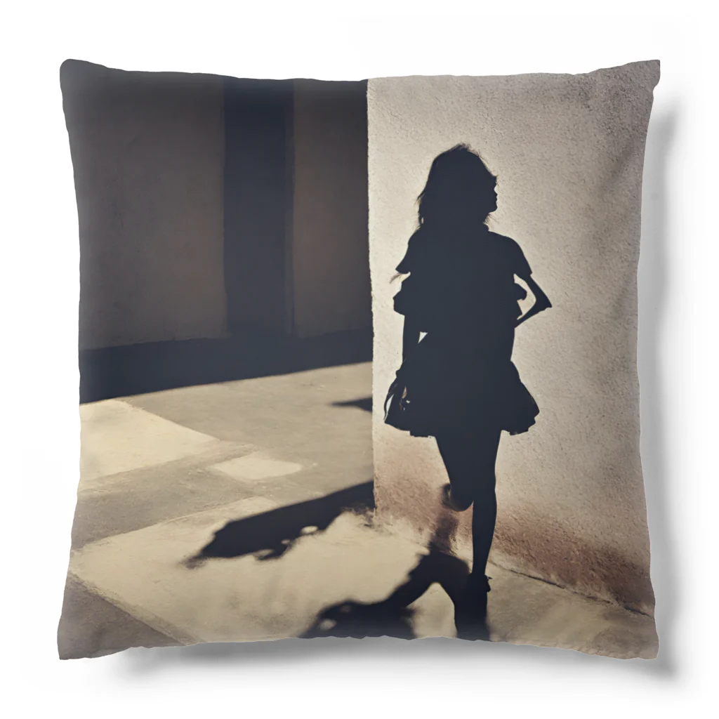 てんてんの綺麗な女性の影グッズ Cushion