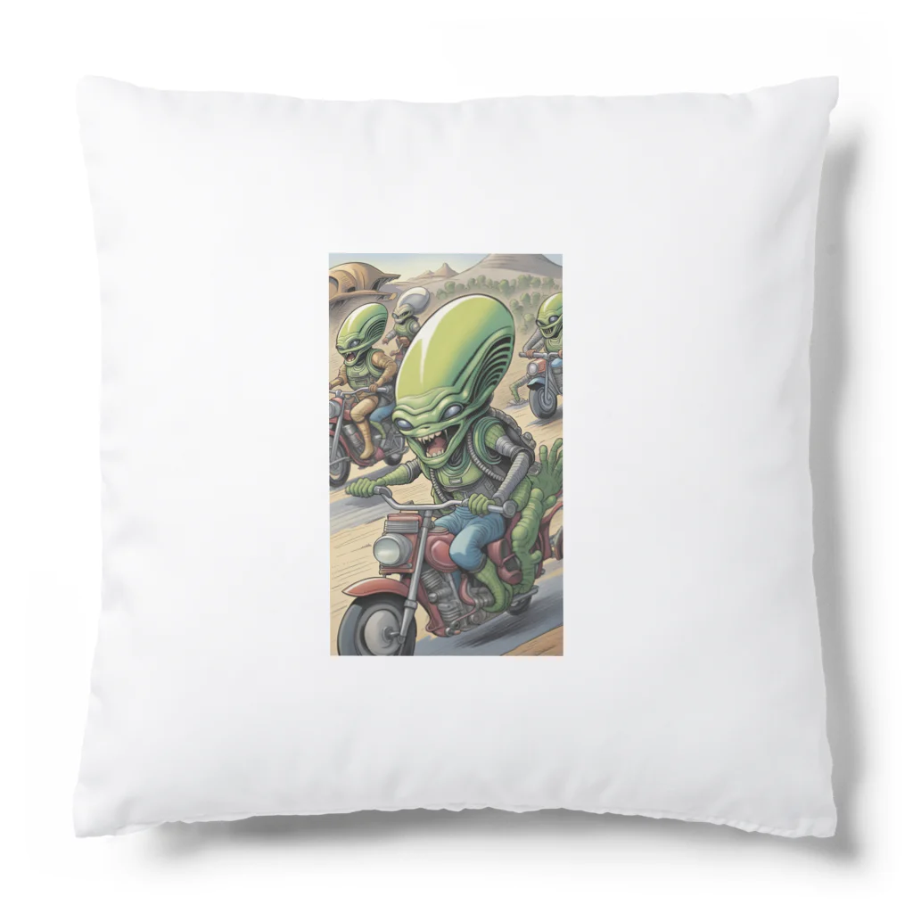 おっちゃんストアの宇宙人ライダー Cushion