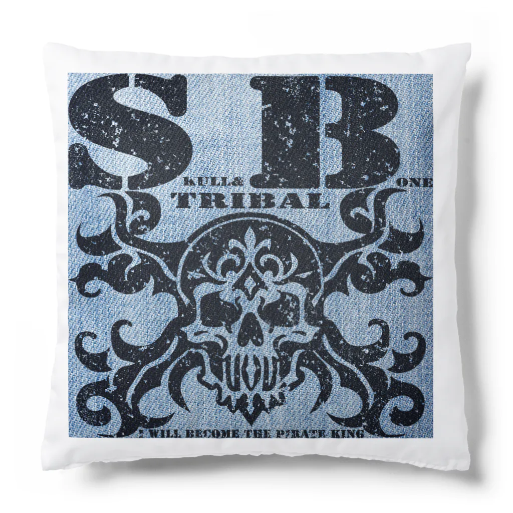 Ａ’ｚｗｏｒｋＳのSKULL&BONE TRIBAL GRUNGE BLK ON DENIM Cushion