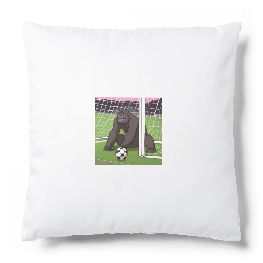 ganeshaのサッカーでゴールを守る白黒のゴリラ Cushion