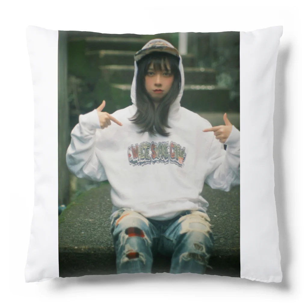 White Snake Crew 0827 公式ショップ【山口県岩国市】のSHINSEKIちゃんグッズ Cushion