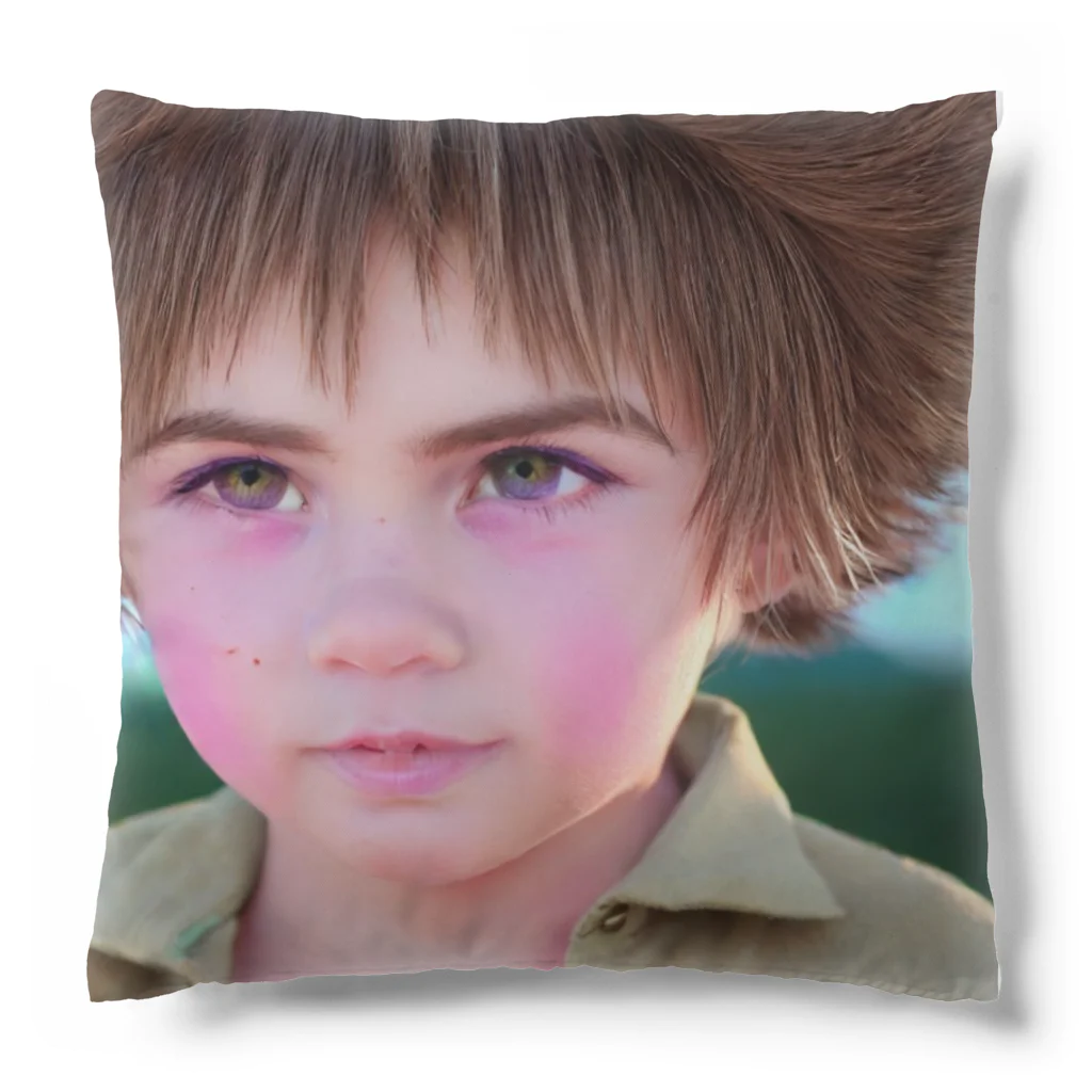 Natural Eleganceのそばかすの少年 Cushion