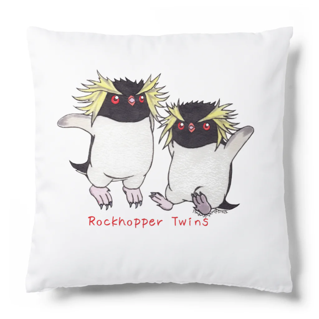 ヤママユ(ヤママユ・ペンギイナ)のふたごのイワトビペンギン(キタ) Cushion