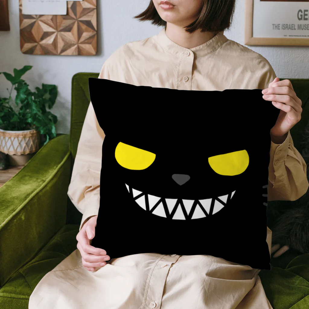 そのへんの黒猫の俺 Cushion