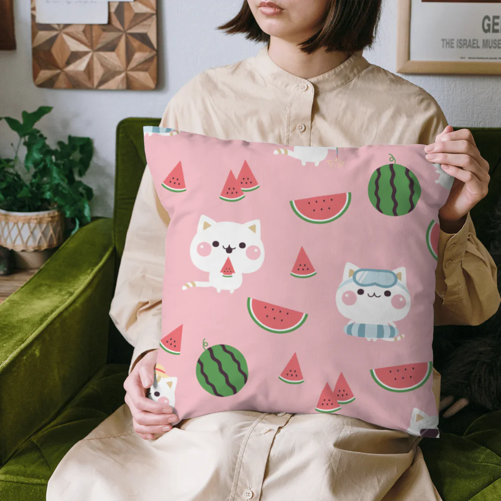 DECORの気づかいのできるネコ Cushion