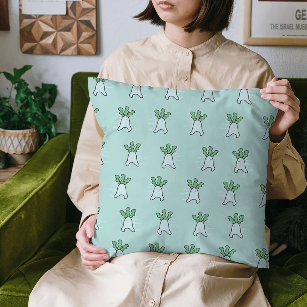 おばけ植物園【小物屋】の逃げまわる大根 Cushion