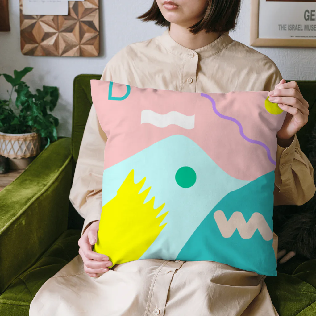 71mamifuの山と太陽 Cushion