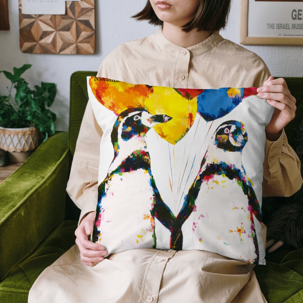 NiJi$uKeの風船ペンギン＆クジラクッション Cushion