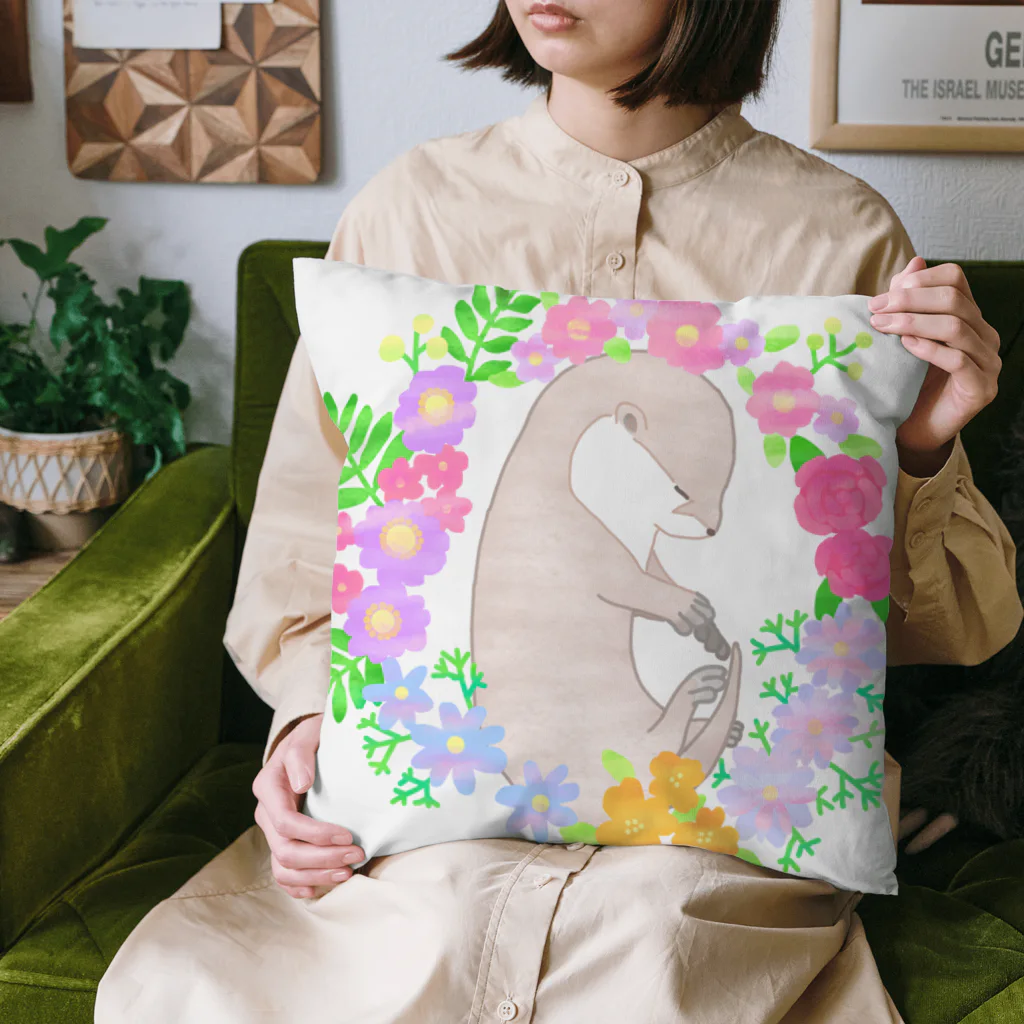 羊毛フェルトのMOFFU.（もっふ）のカワウソの美ら（ちゅら）ちゃん Cushion