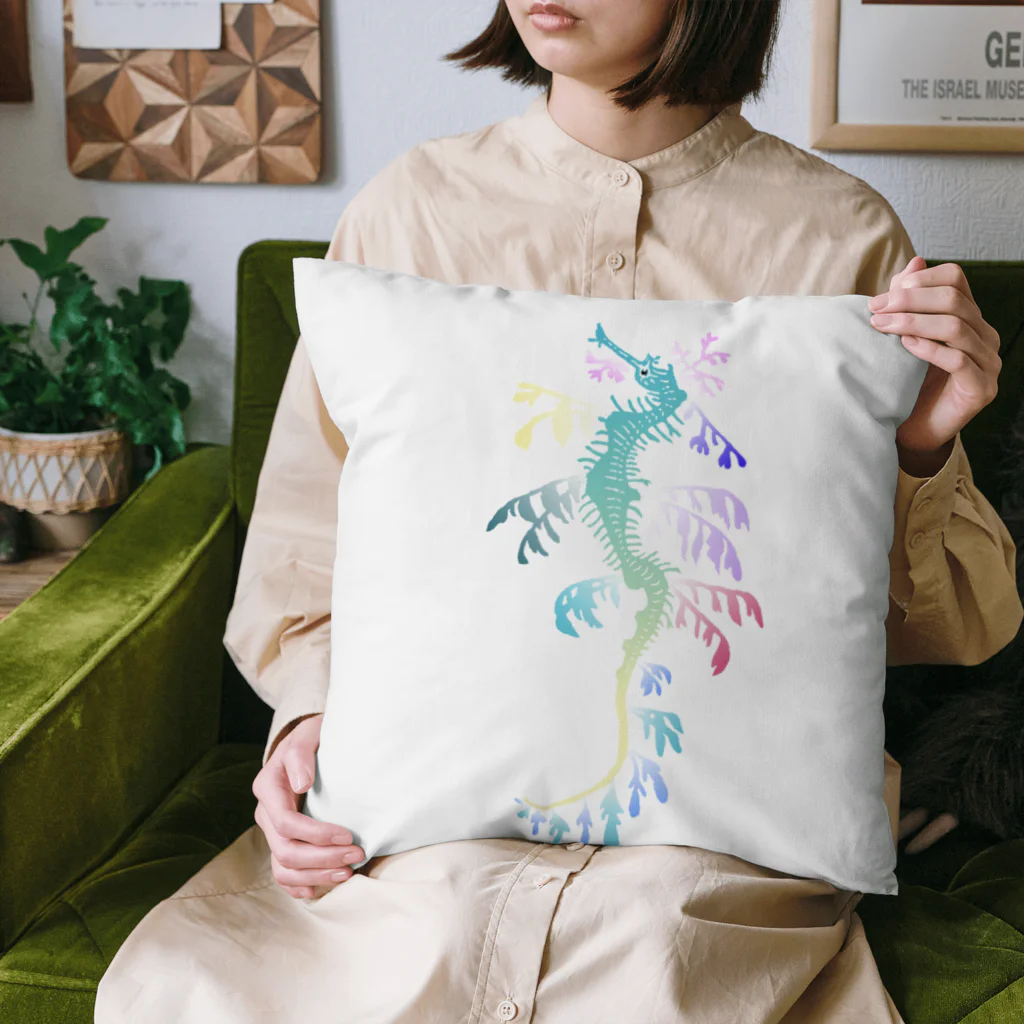 栗坊屋のリーフィーシードラゴン　カラフル Cushion