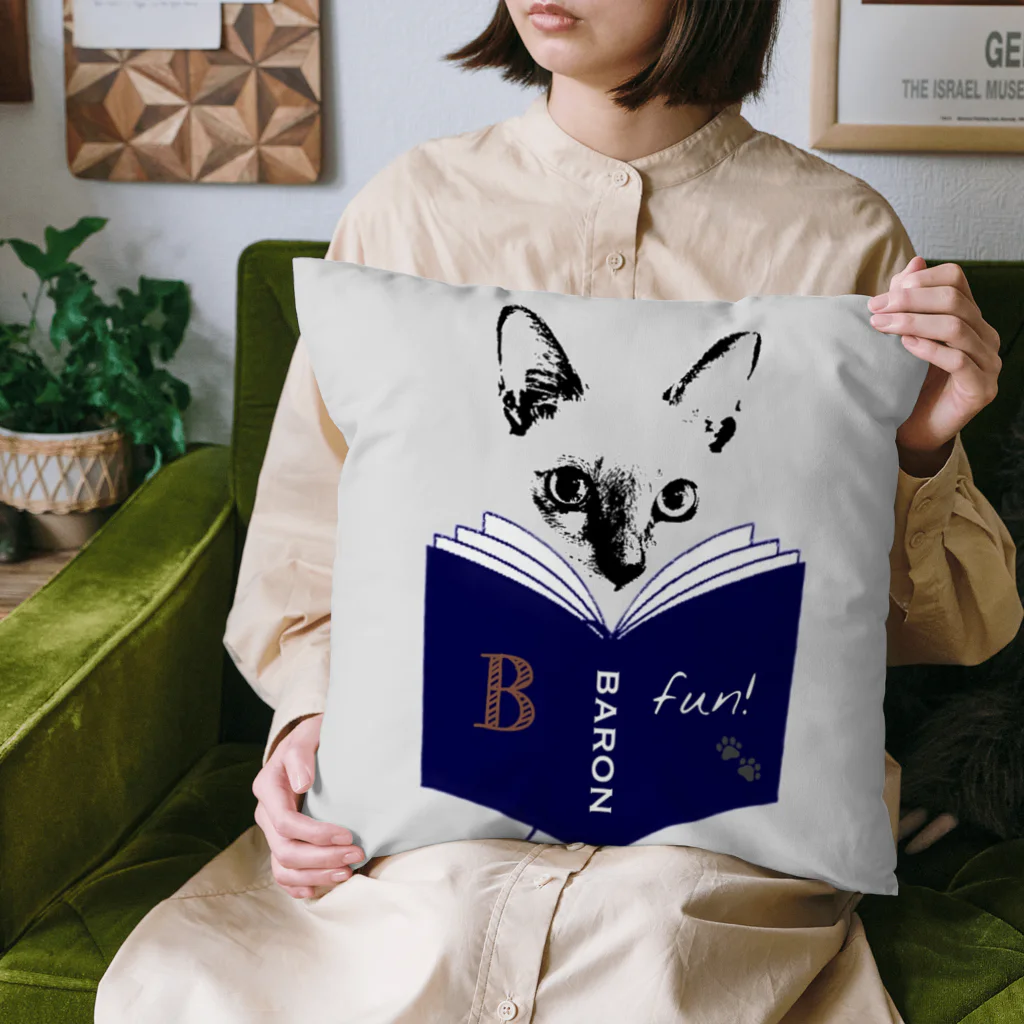 BARONのBARON Book Store Cushion