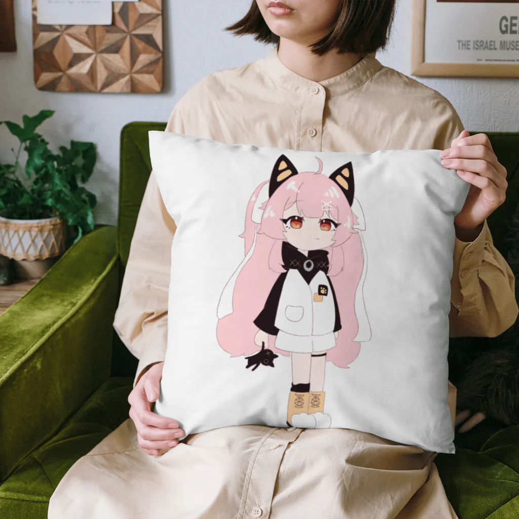 西宮ろん (8)のにしみやがこっちをみている Cushion