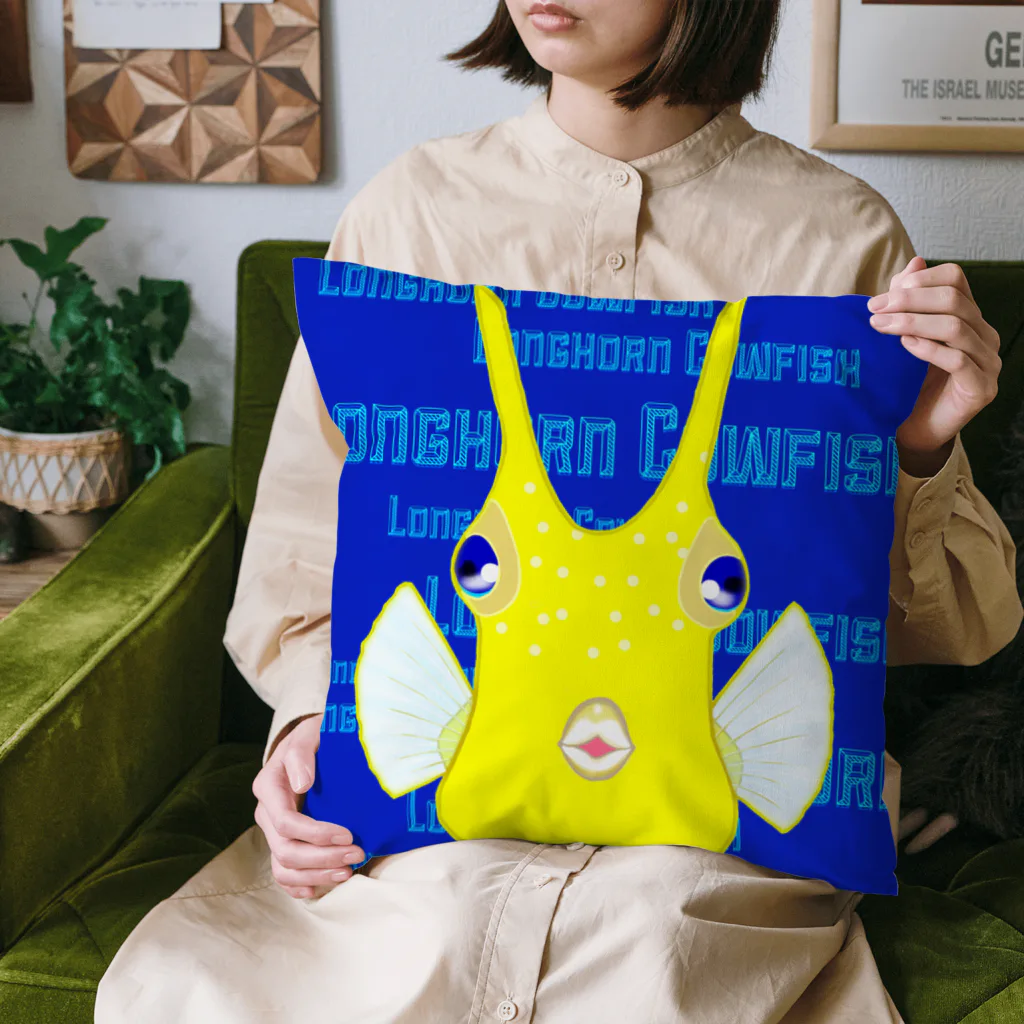 LalaHangeulのLonghorn Cowfish(コンゴウフグ) Cushion