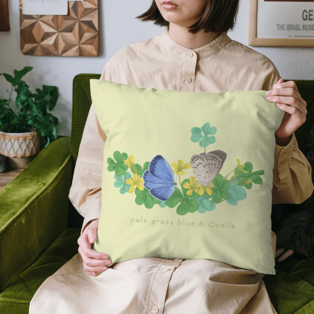 kitaooji shop SUZURI店のヤマトシジミとカタバミ Cushion