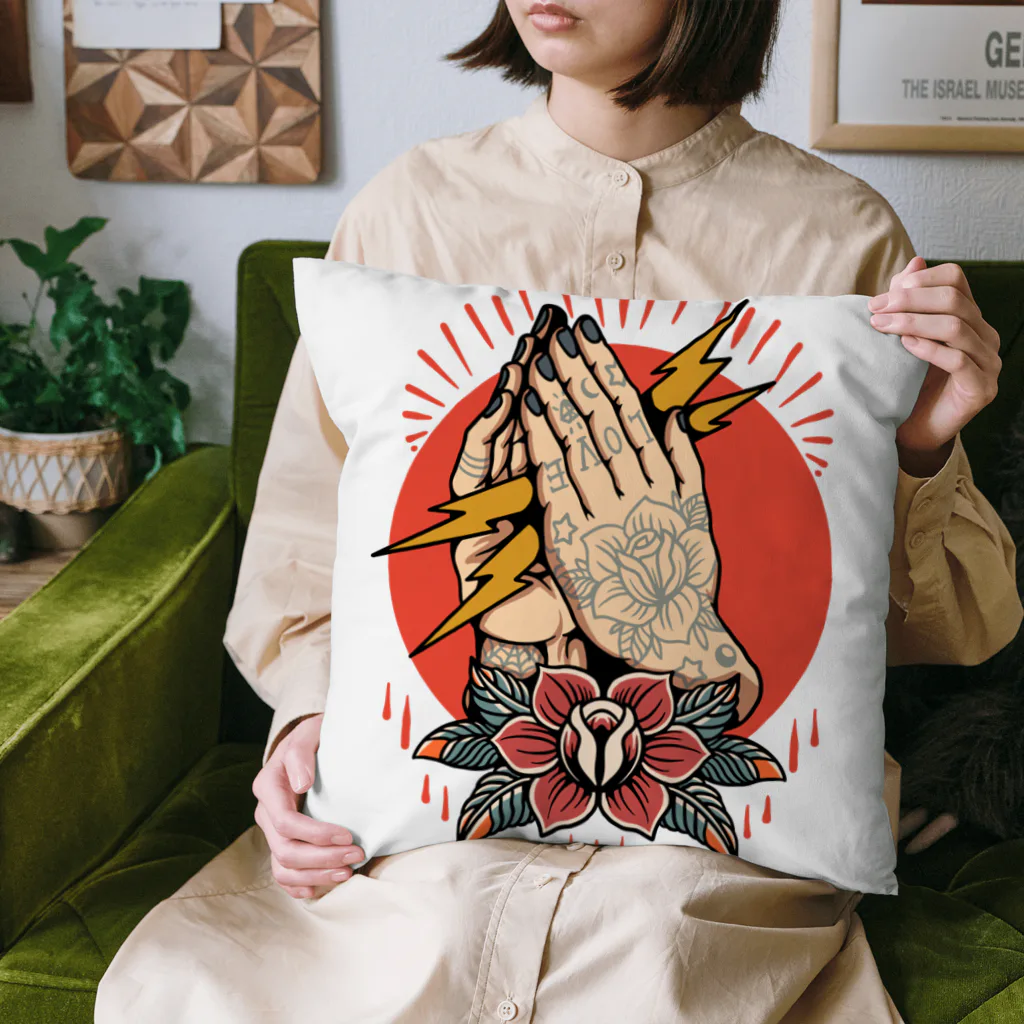 420 MUSIC FACTORYのタトゥー デザイン 祈り TATOO Cushion