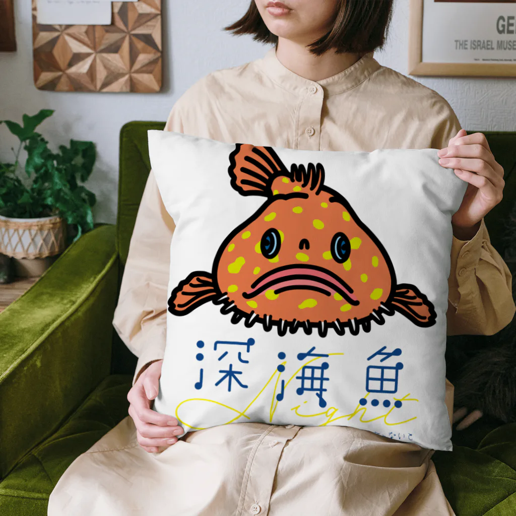 深海魚Nightのミドリフサアンコウ Cushion