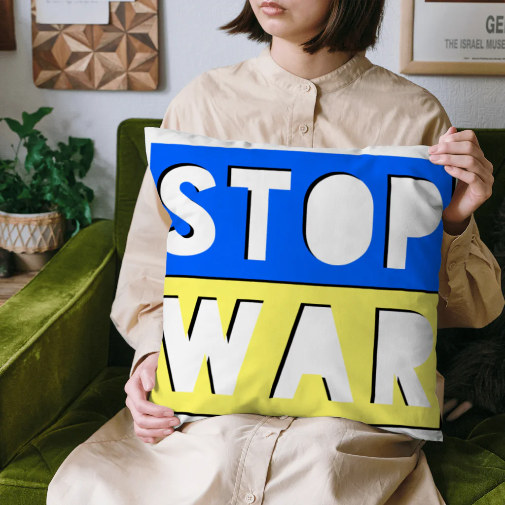 LalaHangeulのSTOP WAR クッション