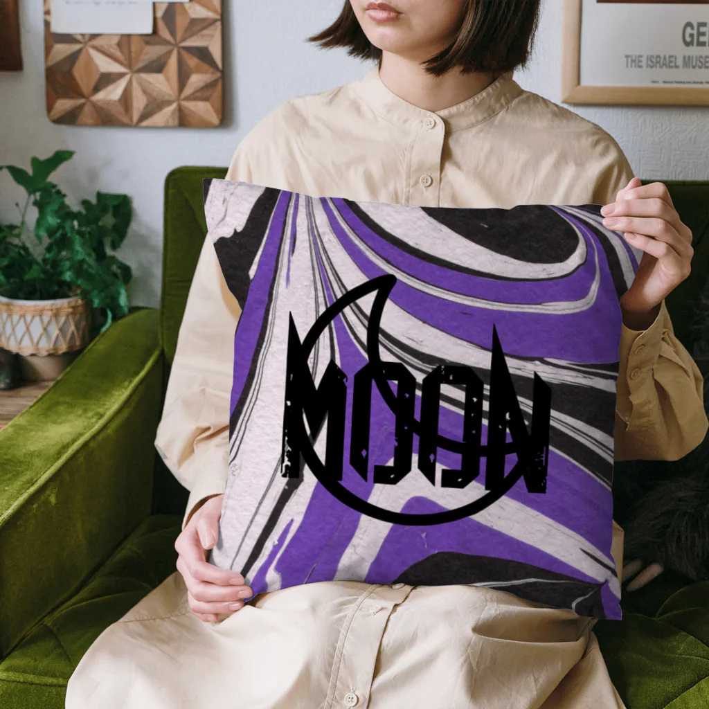 NEROMONTECARLOのMOON LUSH柄 Cushion