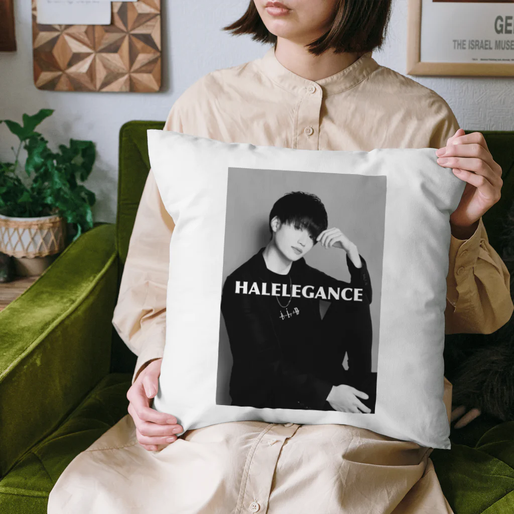 HALELEGANCE のHALELEGANCE 顔写真付き Cushion