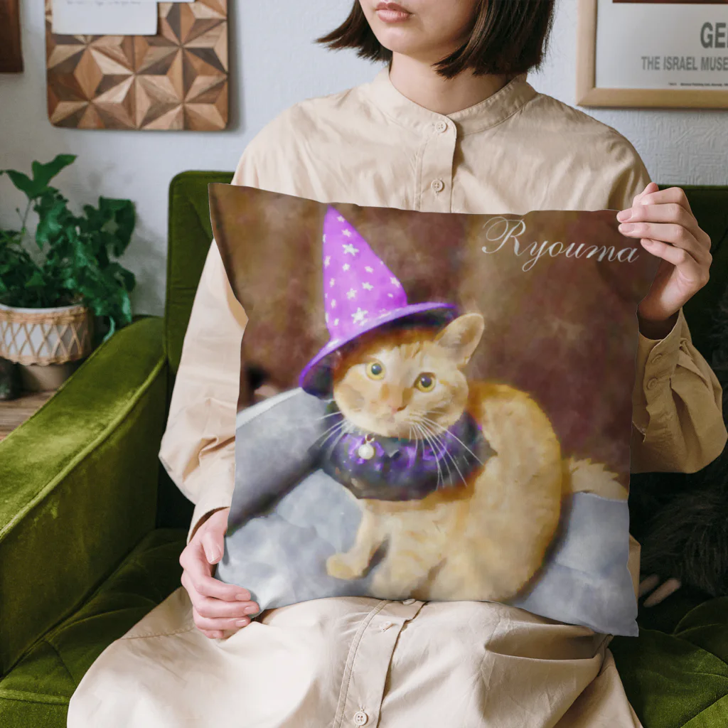 クリアスペットのyuka.k.himuro　Halloween Cushion