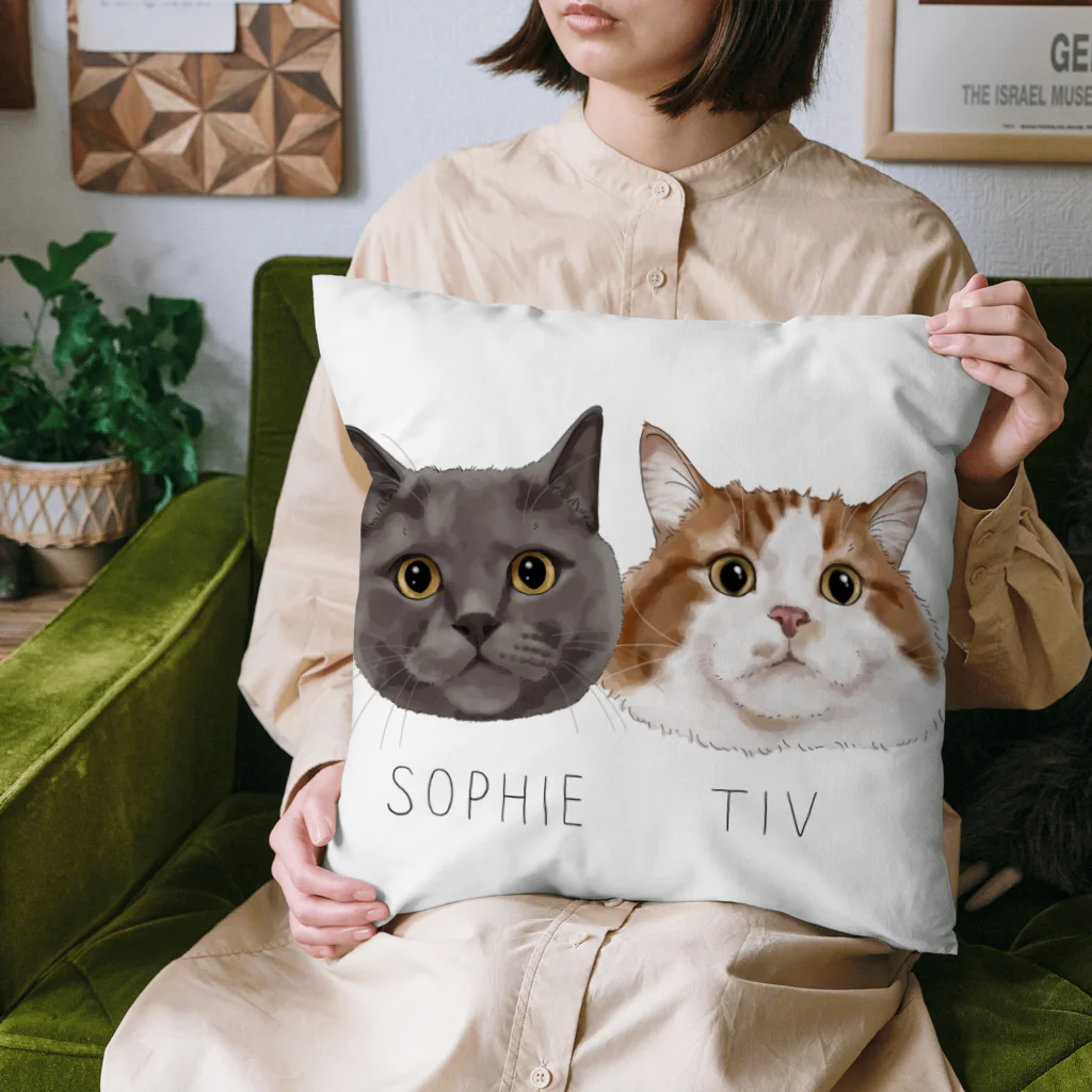 みきぞーん｜保護猫 ミッキー画伯と肉球とおともだちのsophie tiv Cushion