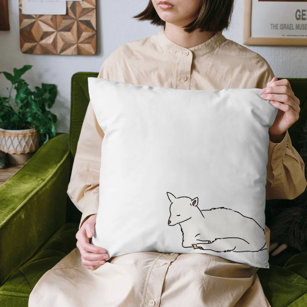 どうぶつたちのかわいいところのねむねむ子ヤギ Cushion