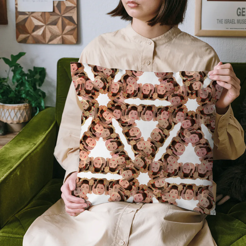 舞妓グッズ専門店『オツボネーズ』のPSYCHEDELIC 2023 Cushion