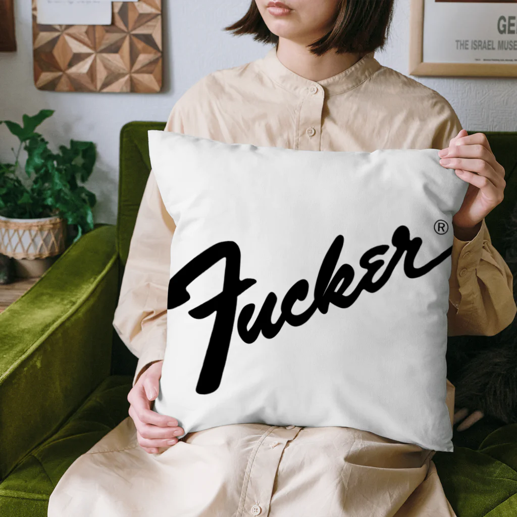 RTH.BRANDのFucker Cushion