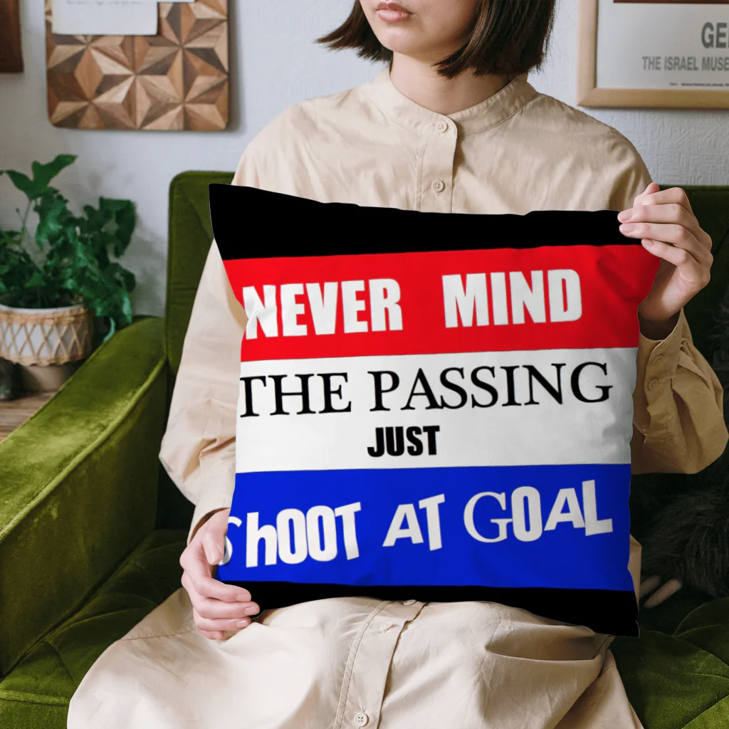 AGDBのNever Mind The Passing クッション