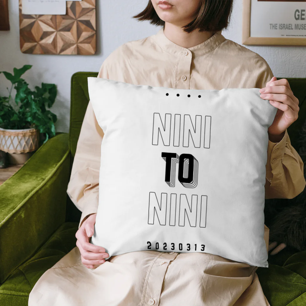 daishi designのNINI TO NINI クッション