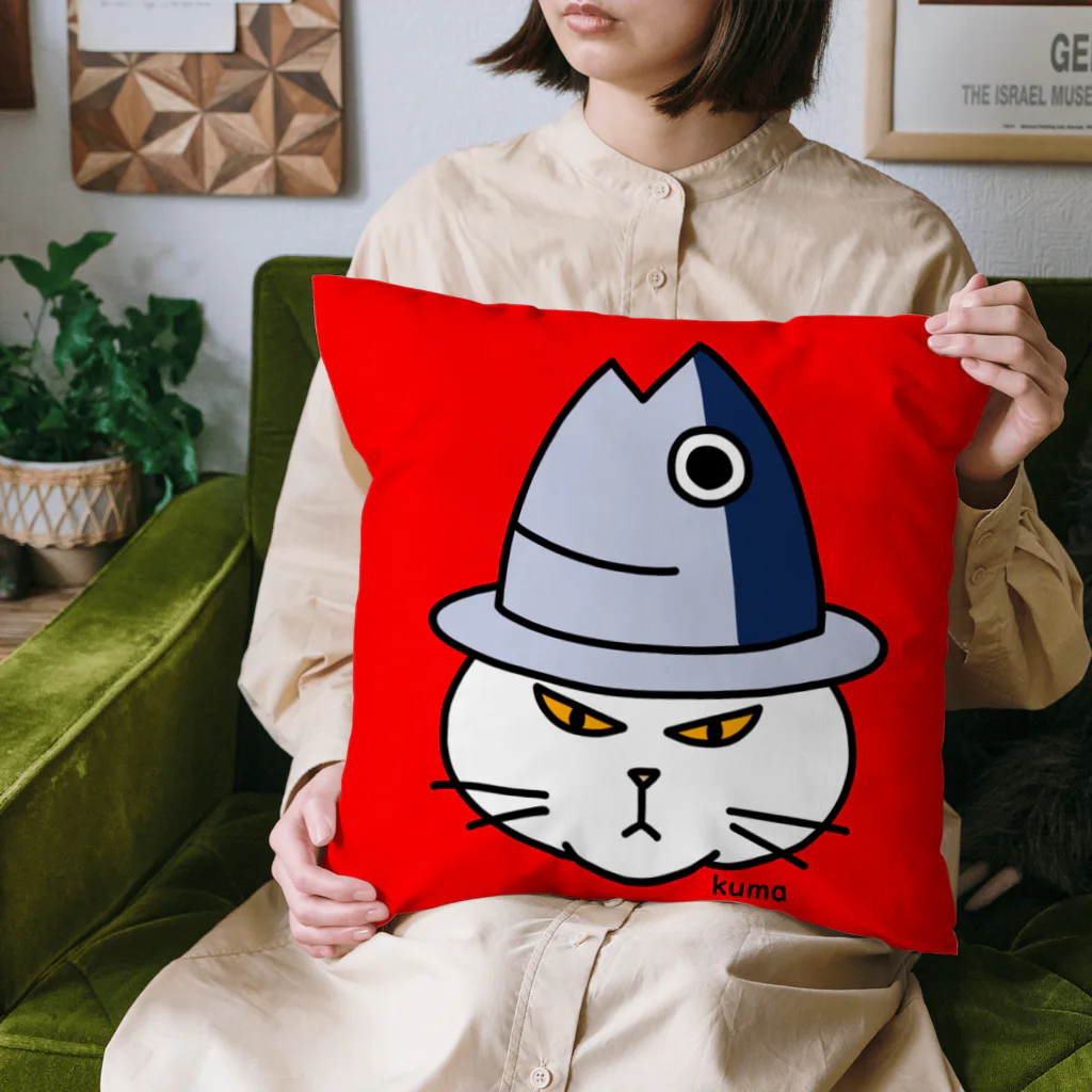 mkumakumaのマグロ頭の帽子 Cushion