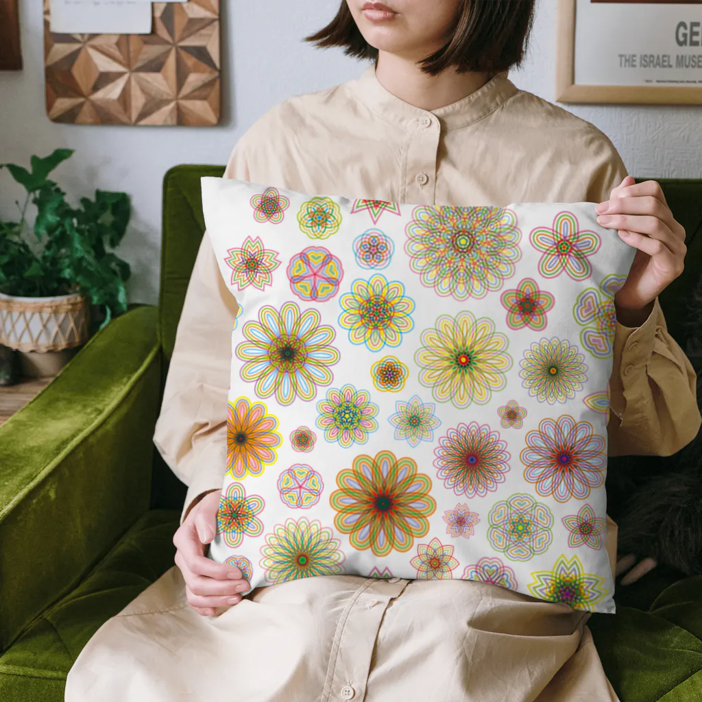 kimchinのやさしい色合いの花柄 Cushion