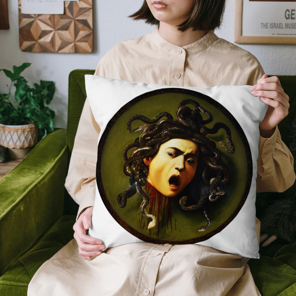 MUGEN ARTのメドゥーサ　カラヴァッジオ　Caravaggio / Medusa Cushion