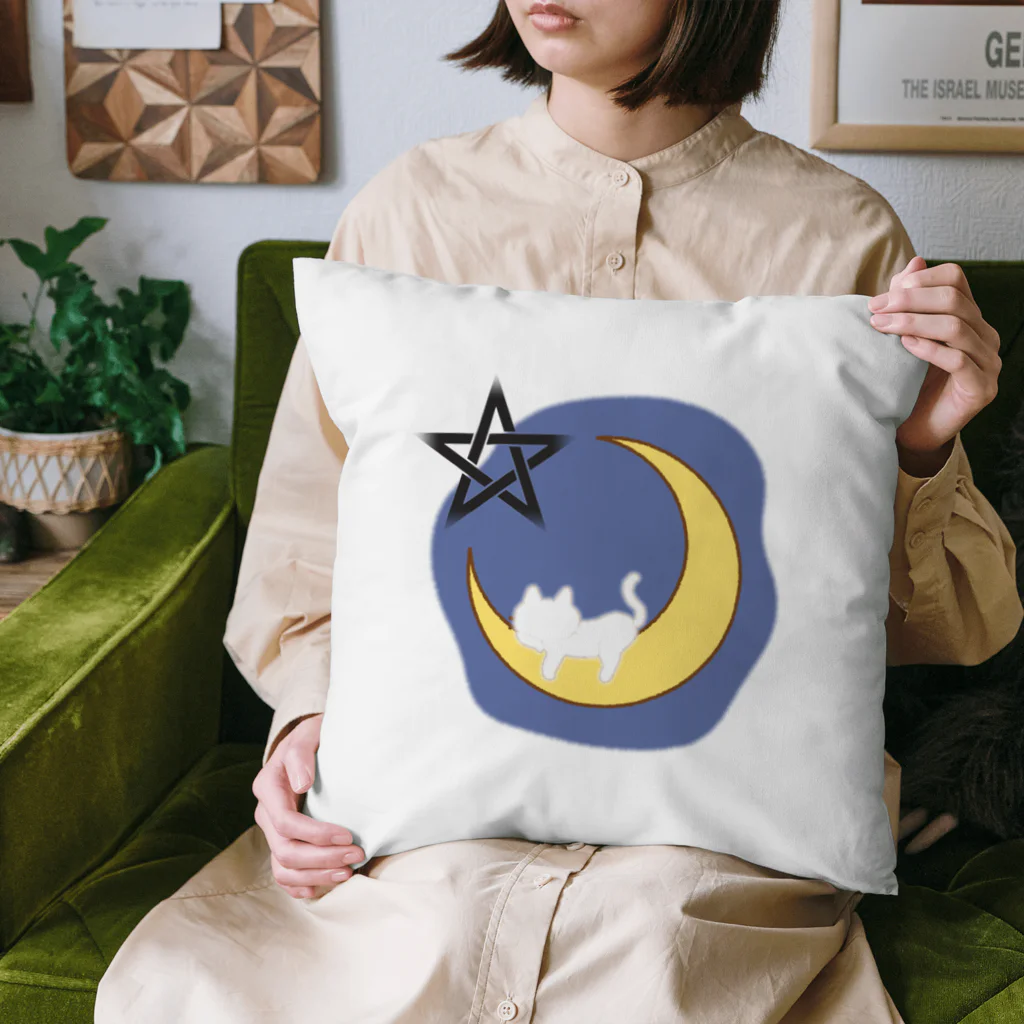 WORLDxBRIDGEのムーンキャットスター Cushion