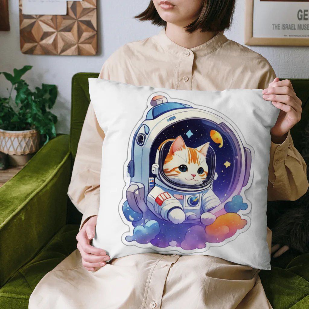 dolphineのとっても可愛いネコの宇宙飛行士 Cushion