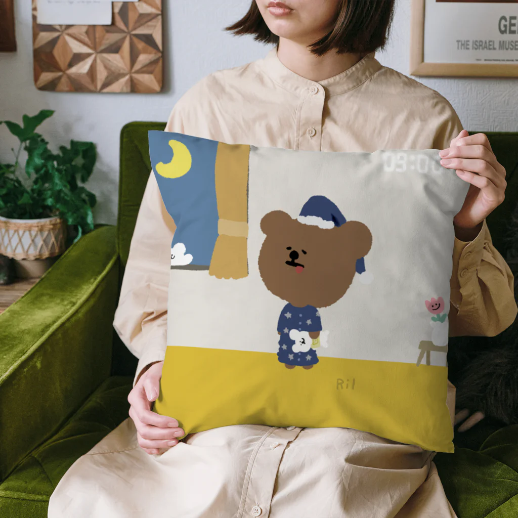 Ril_artworkのなぬ、立ったまま眠れるん Cushion