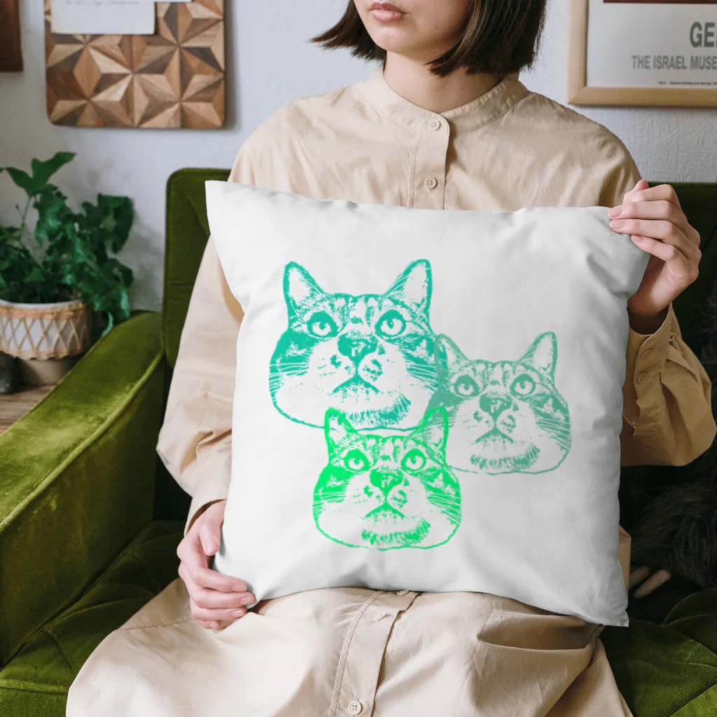 Sonokichiの愛猫大福 Cushion