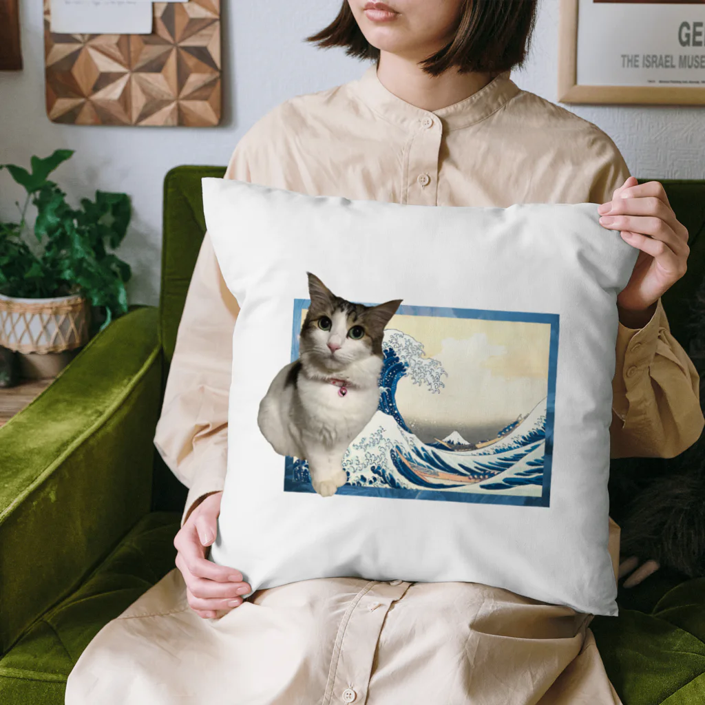 momo_emiのミロク Cushion