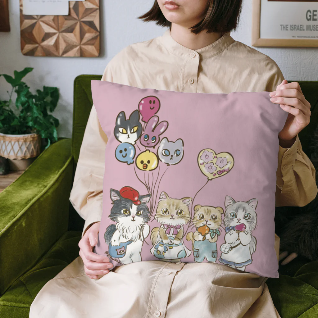 猫のきぬくんのお店のアランくん一家 Cushion