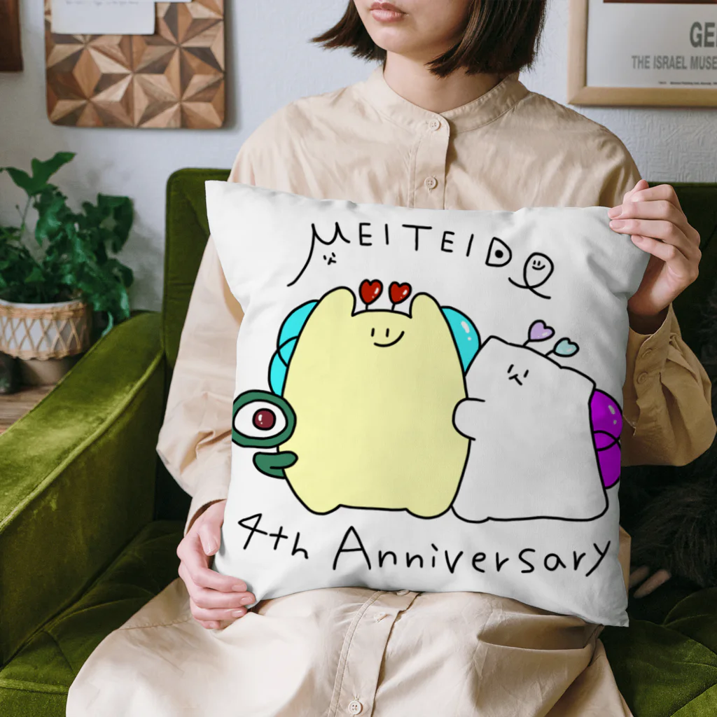 酩酊堂の酩酊堂ぴっとり4周年クッション Cushion