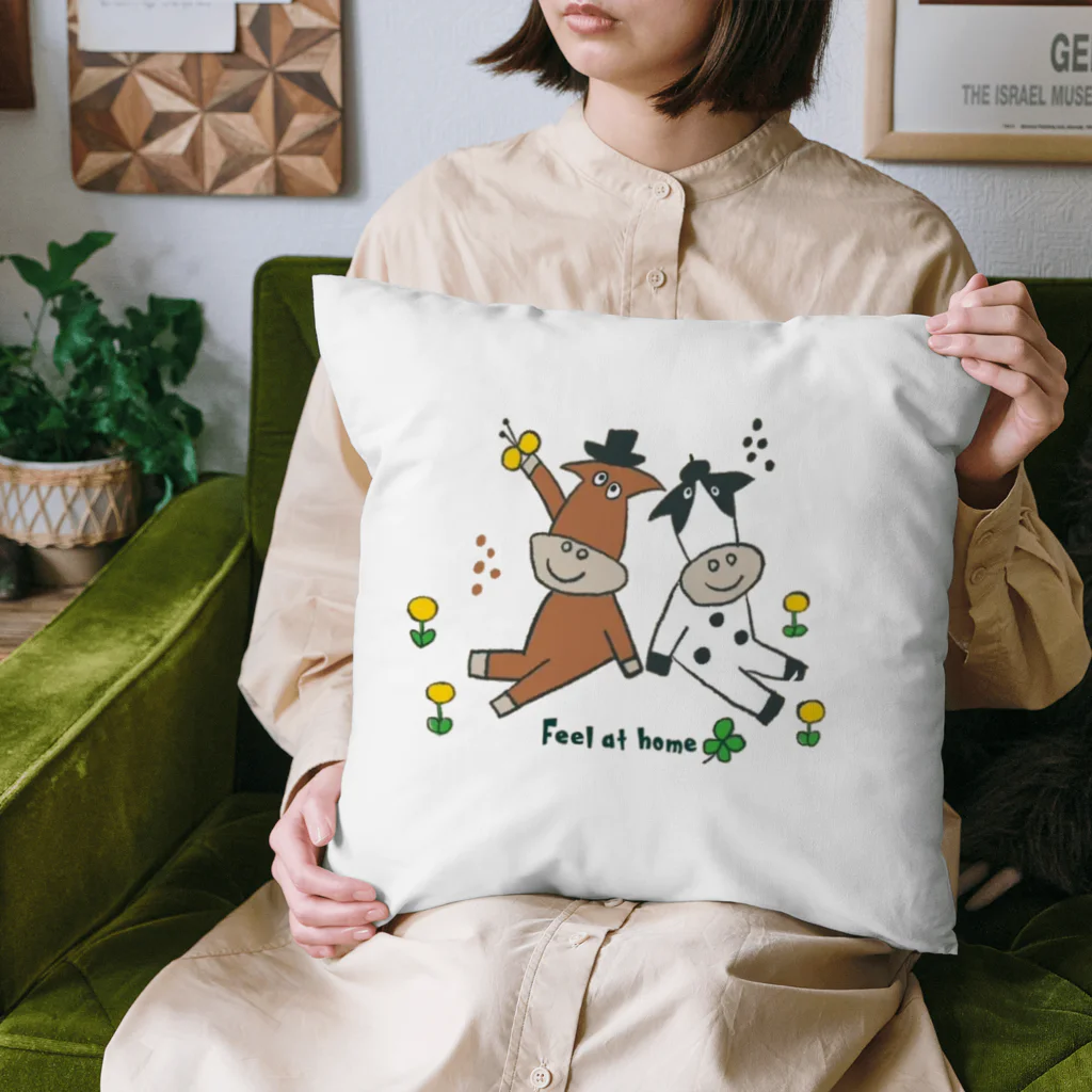 Feel at home🍀のFeel at home🍀で暮らすホルちゃんとジャージーちゃん🐮 Cushion